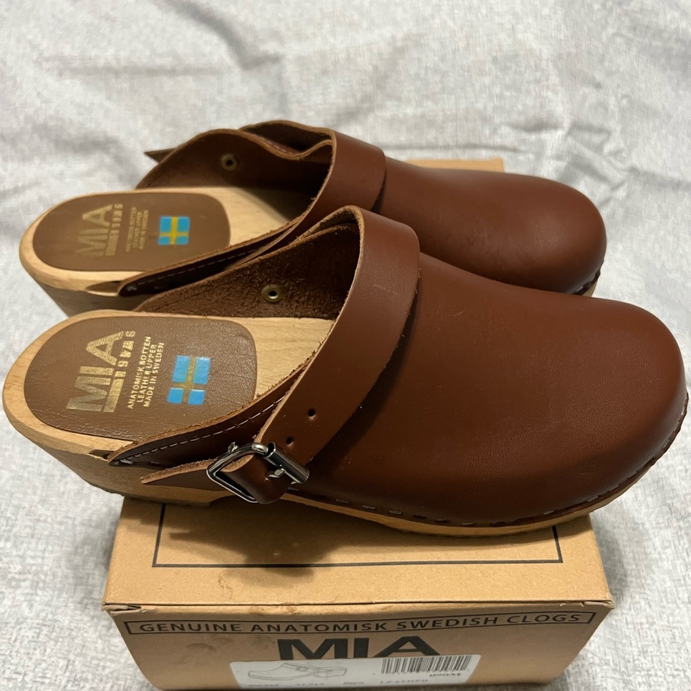 Mia Brown Leather Clogs